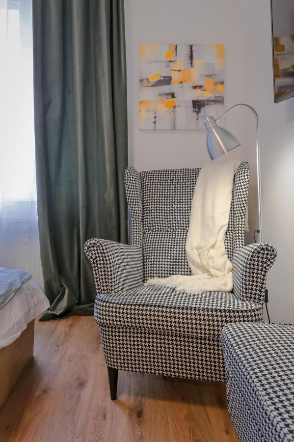 Cosy And Stylish Studio Next To Sofia'S Central Market Hall Apartment Екстериор снимка