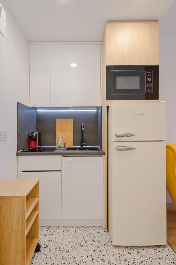 Cosy And Stylish Studio Next To Sofia'S Central Market Hall Apartment Екстериор снимка
